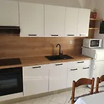 Peran Grebaštica