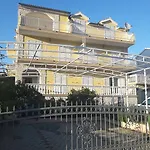 Peran * Grebaštica