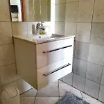 Peran דירה *