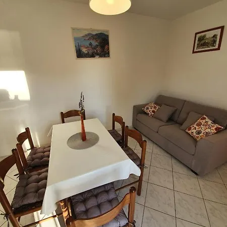 Apartment Peran *