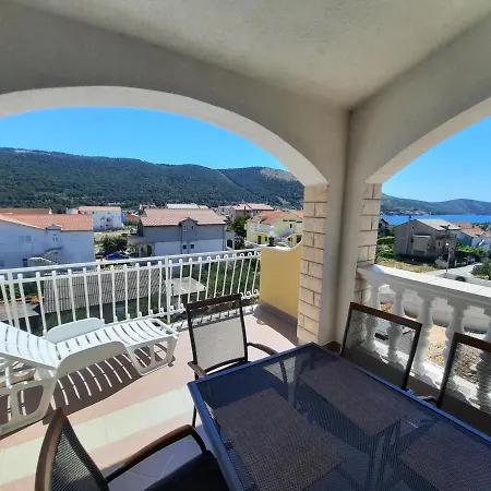 Apartmani Peran Appartement *