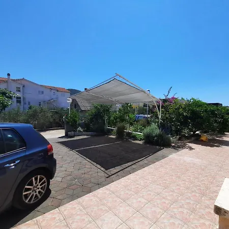 Peran Apartment