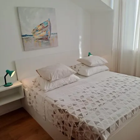 Apartment Peran