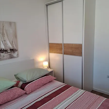 Peran Apartment *