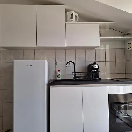 Peran * Grebaštica