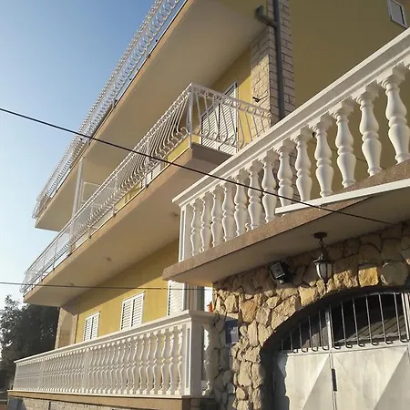 Apartmani Peran Daire *