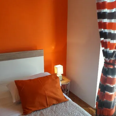 Peran Apartman Grebastica