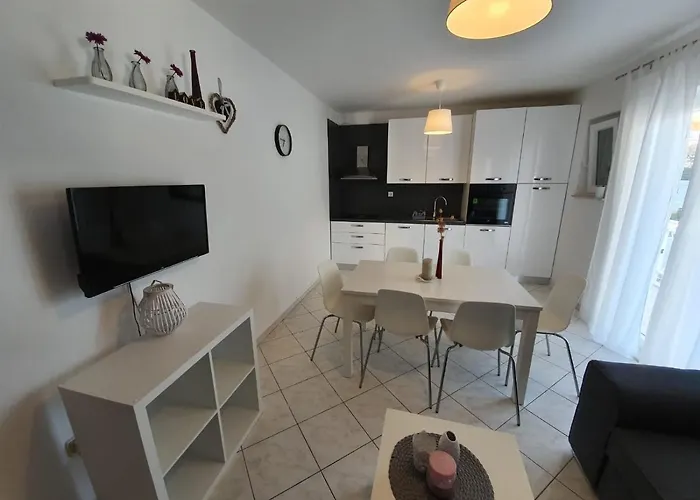 Apartmani Peran Grebaštica