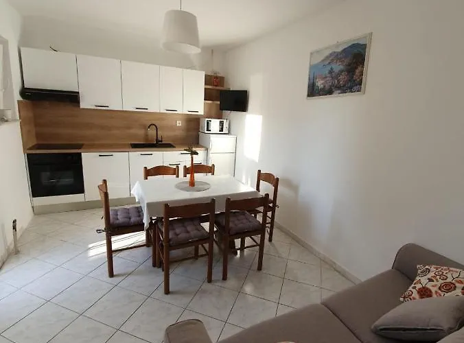 Apartmani Peran Grebaštica