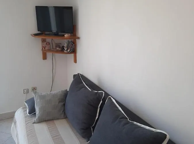 Apartment Peran Grebastica