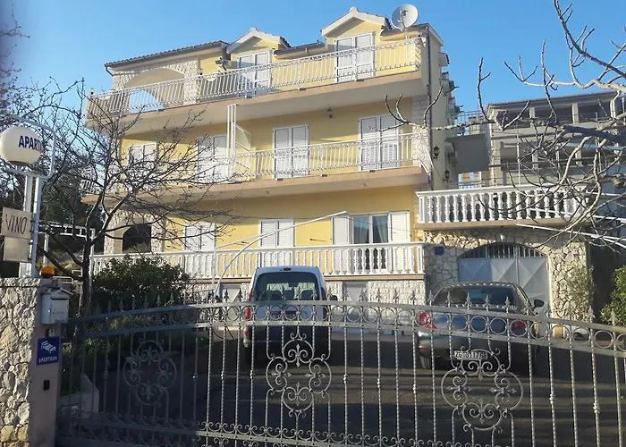 Apartmani Peran * Grebaštica