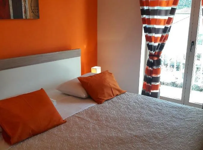 Daire Apartmani Peran *