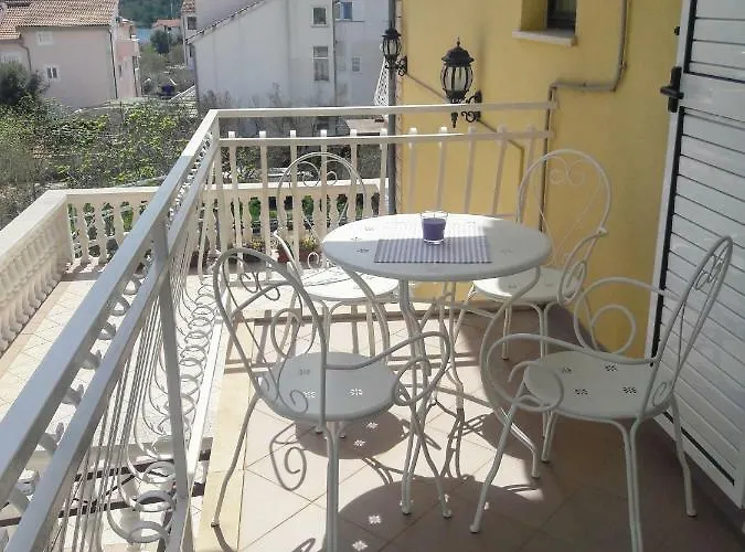 Apartmani Peran Grebaštica