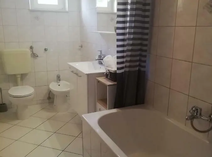 Daire Apartmani Peran