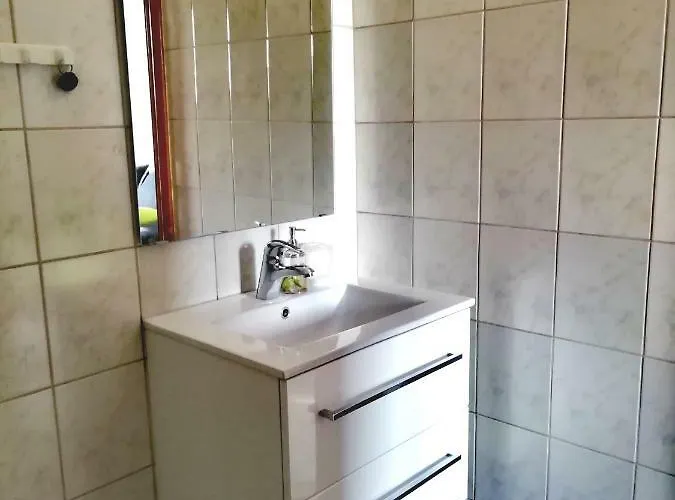 Apartment Peran Grebastica